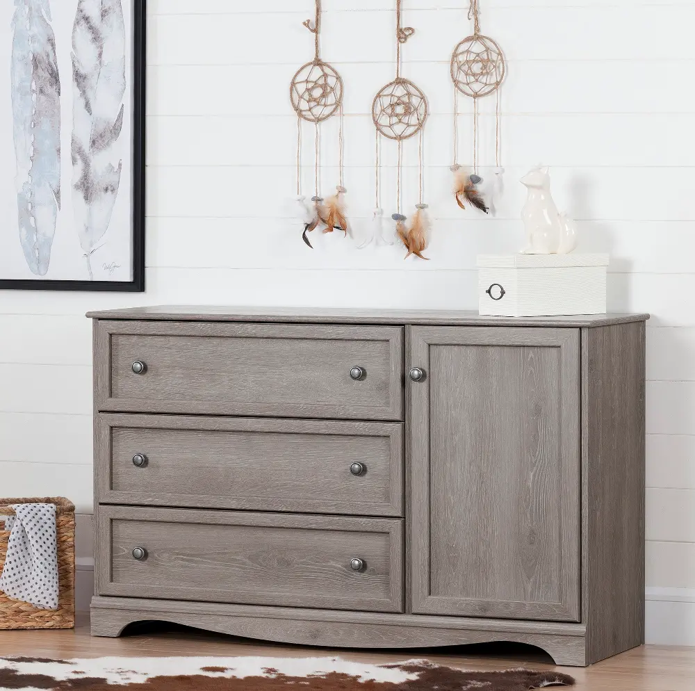 10592 Savannah Oak Dresser with Door-2