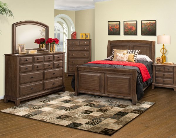 California King Bed Sets Rc Willey Furniture Classic Walnut 4 Piece California King Bedroom Set Hemingway