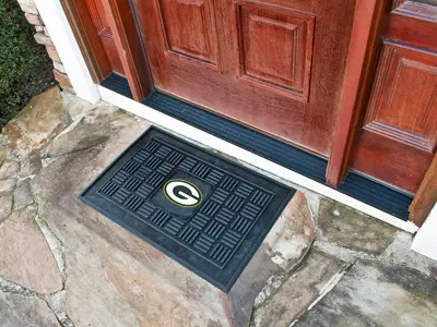 2 x 3 X-Small Green Bay Packers Medallion Door Mat