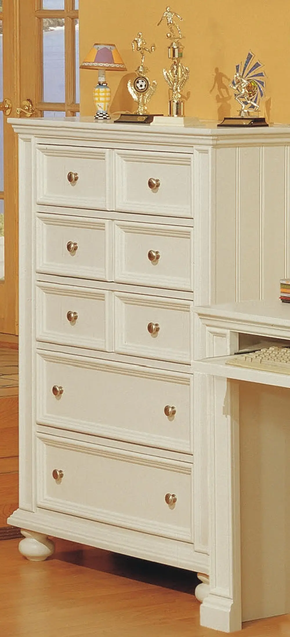Cape Cod Eggshell White Chest of Drawers-1