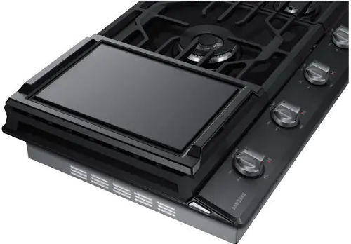 Samsung 36 Inch Smart Gas Cooktop with Griddle - Black Stainless