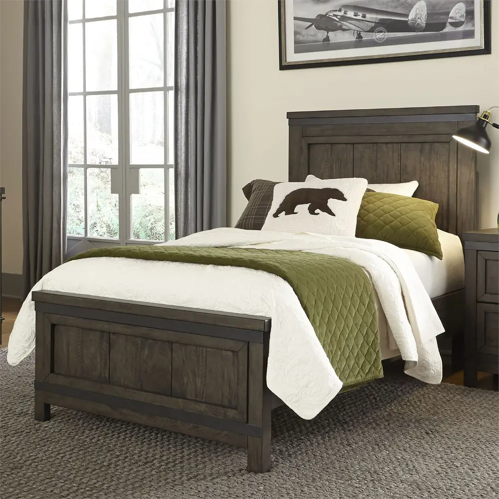 Thornwood Hills Gray Full Size Bed-1