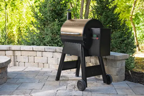 Traeger Pro 575 Smart Pellet Grill/Smoker in Bronze