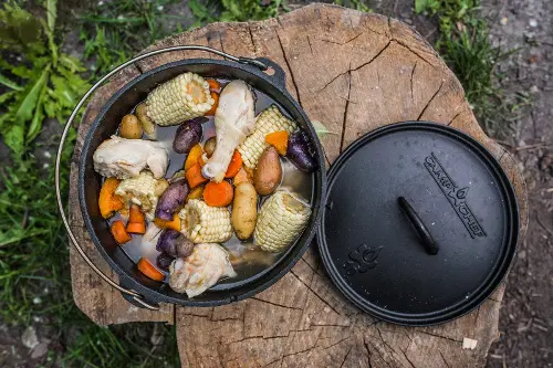 Camp Chef 6 Quart Deluxe 10 Inch Dutch Oven -, RC Willey