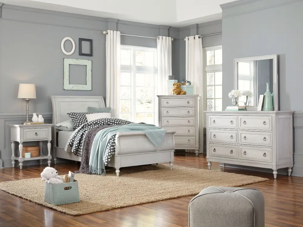 Traditional White 4 Piece Twin Bedroom Set - Sarah-1