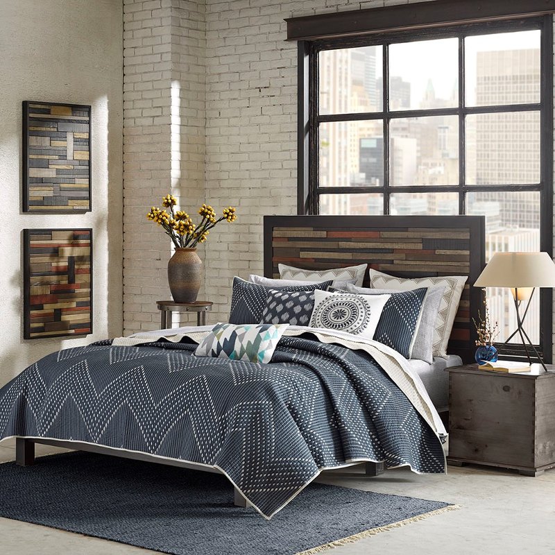 King Pamona Coverlet Bedding Set, Navy Blue And Gray Bed Set