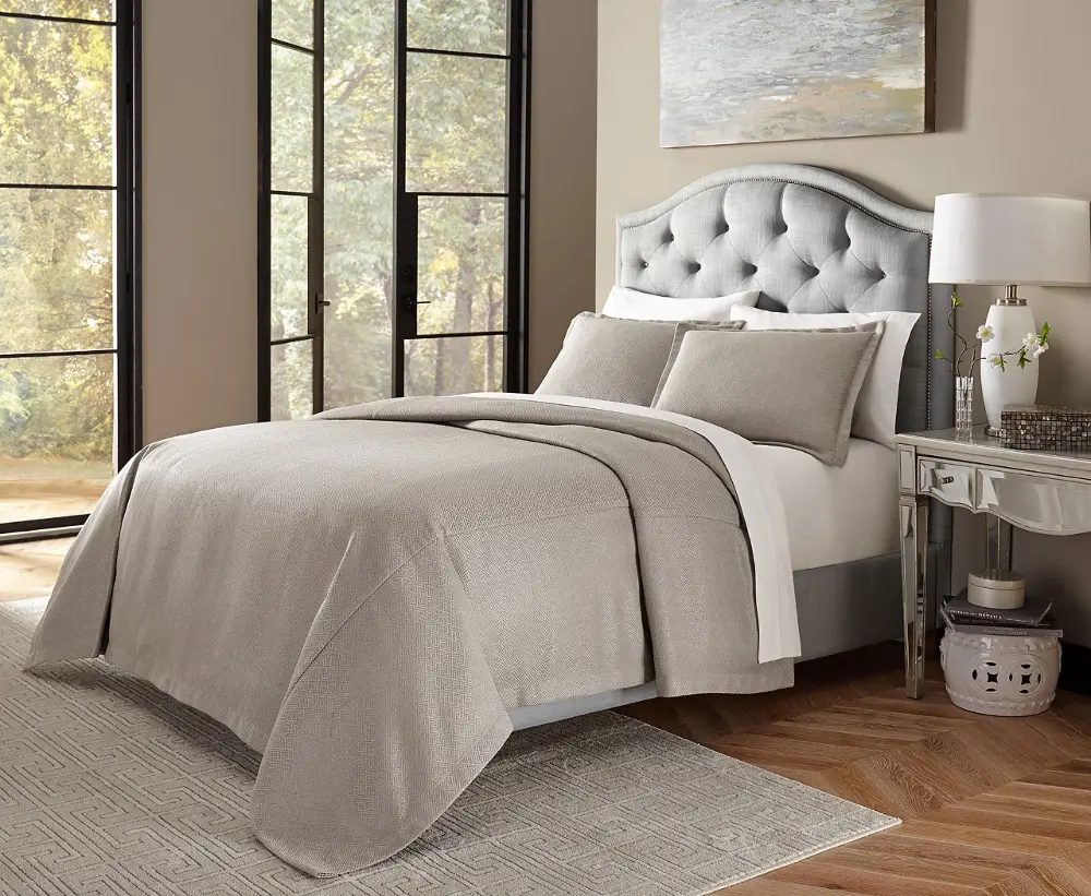 Port Orleans Soft Gray Queen 3 Piece Bedding Collection-1