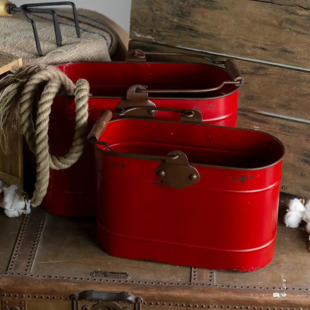 10 Inch Red Metal Bucket with Handle-1
