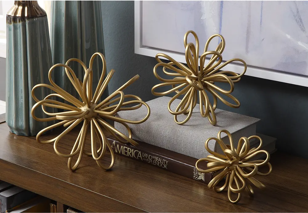 5 Inch Satin Gold Iron Dimensional Flower Statuary-1