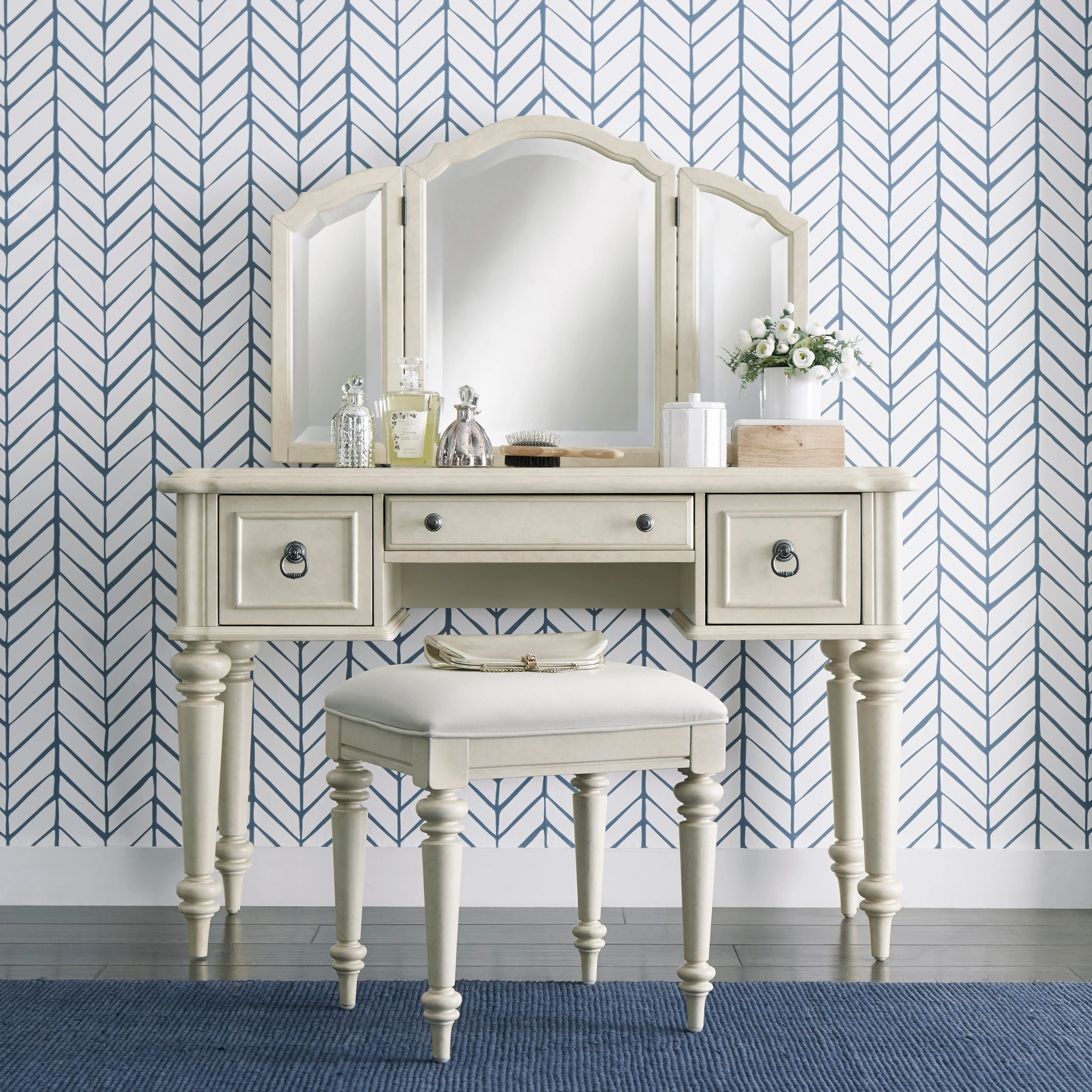 5502-72 Provence Antiqued White 2 Pice Vanity and Bench sku 5502-72