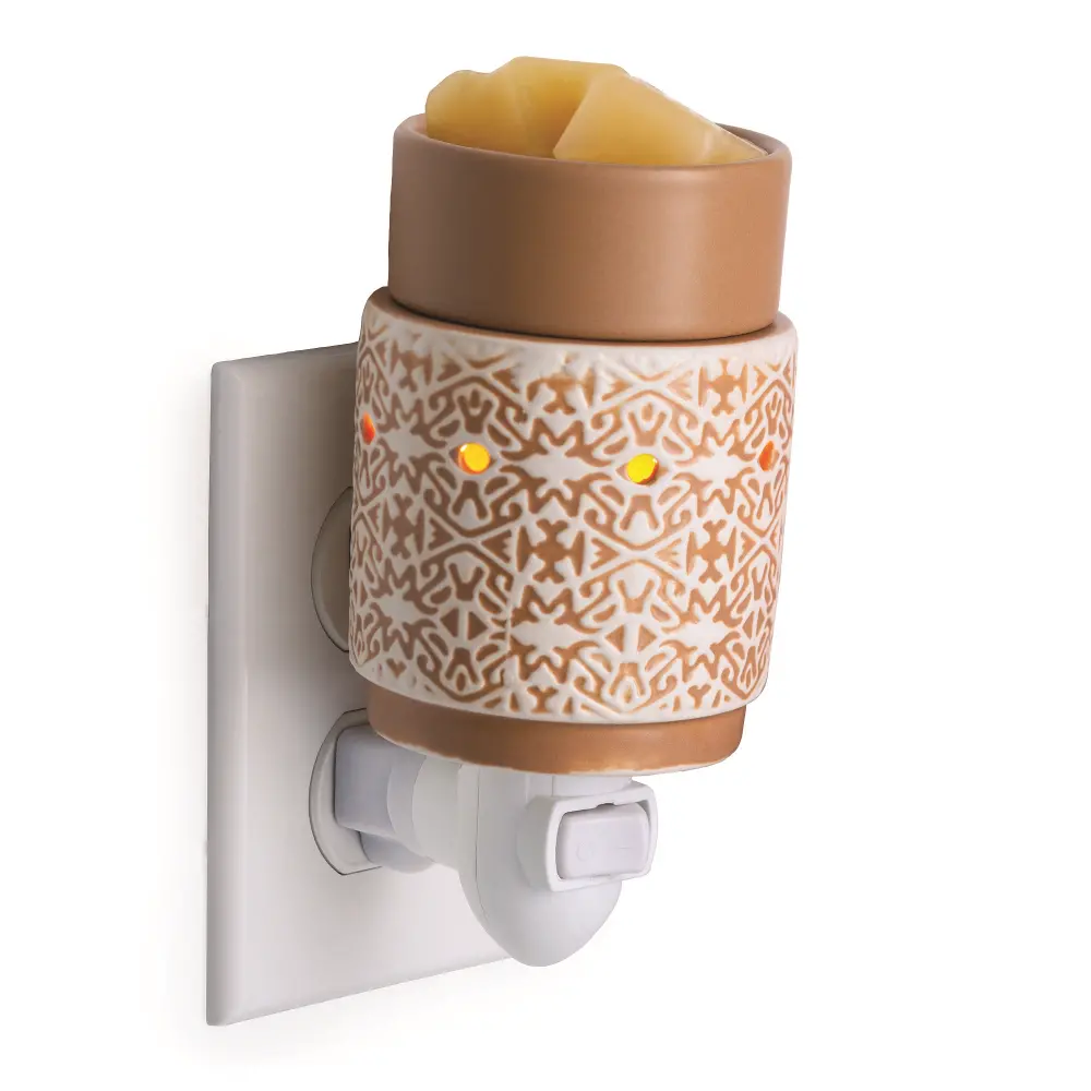 Terracotta and White Pluggable Fragrance Warmer-1