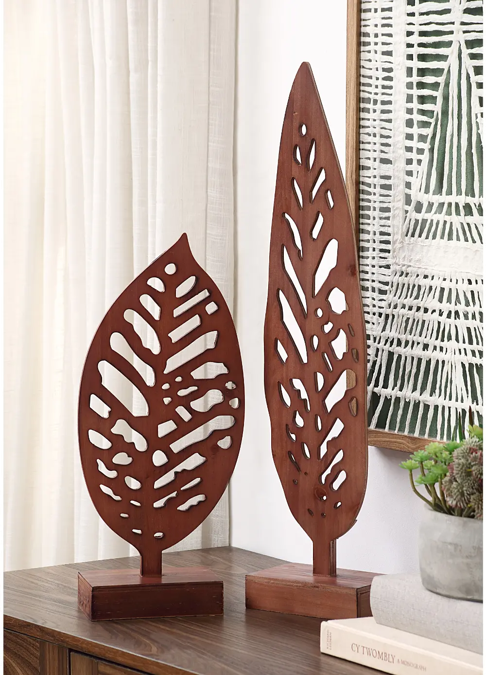 17 Inch Brown Wooden Leaf Tabletop Statuary-1