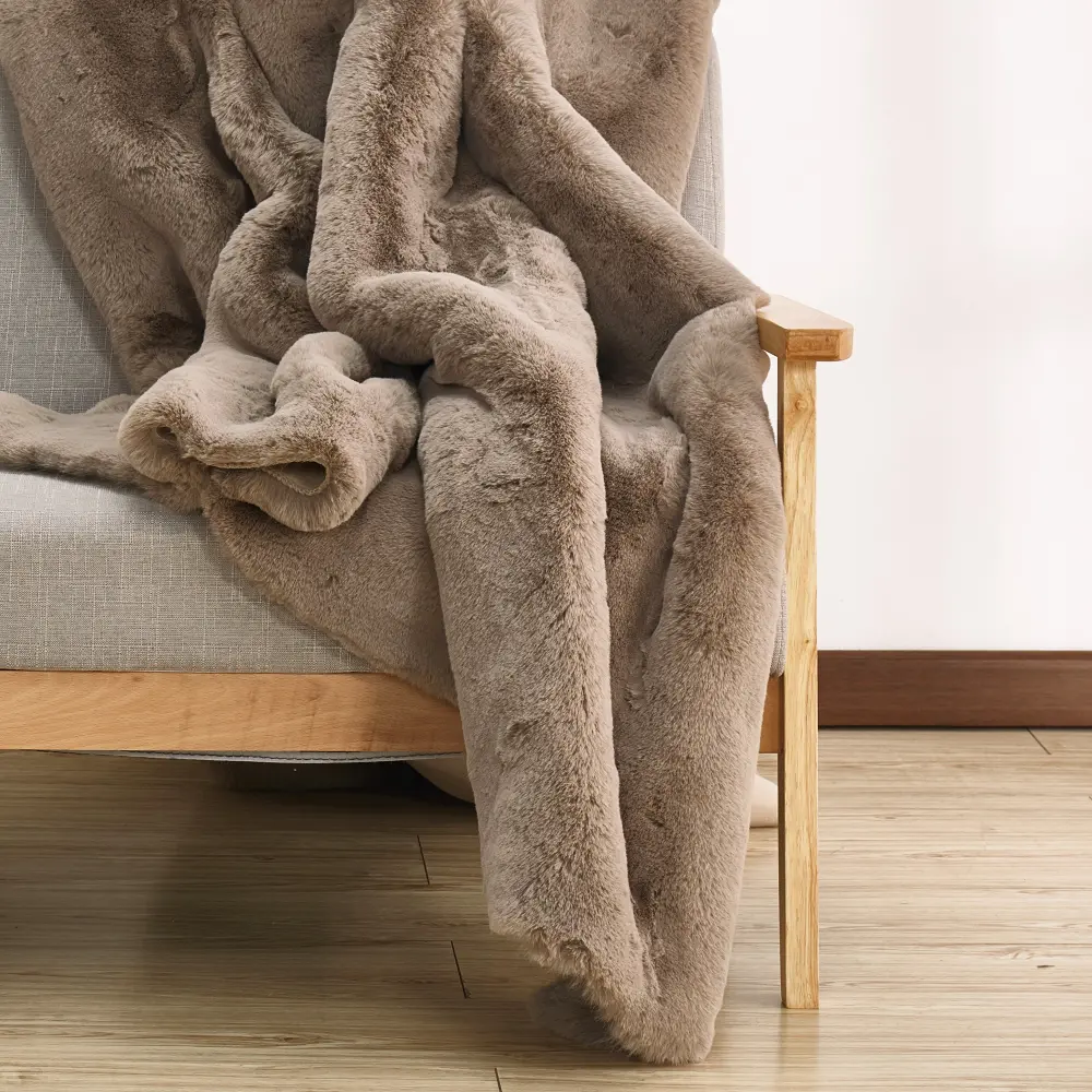 Chinchilla Mocha Brown Faux Fur Throw Blanket-1