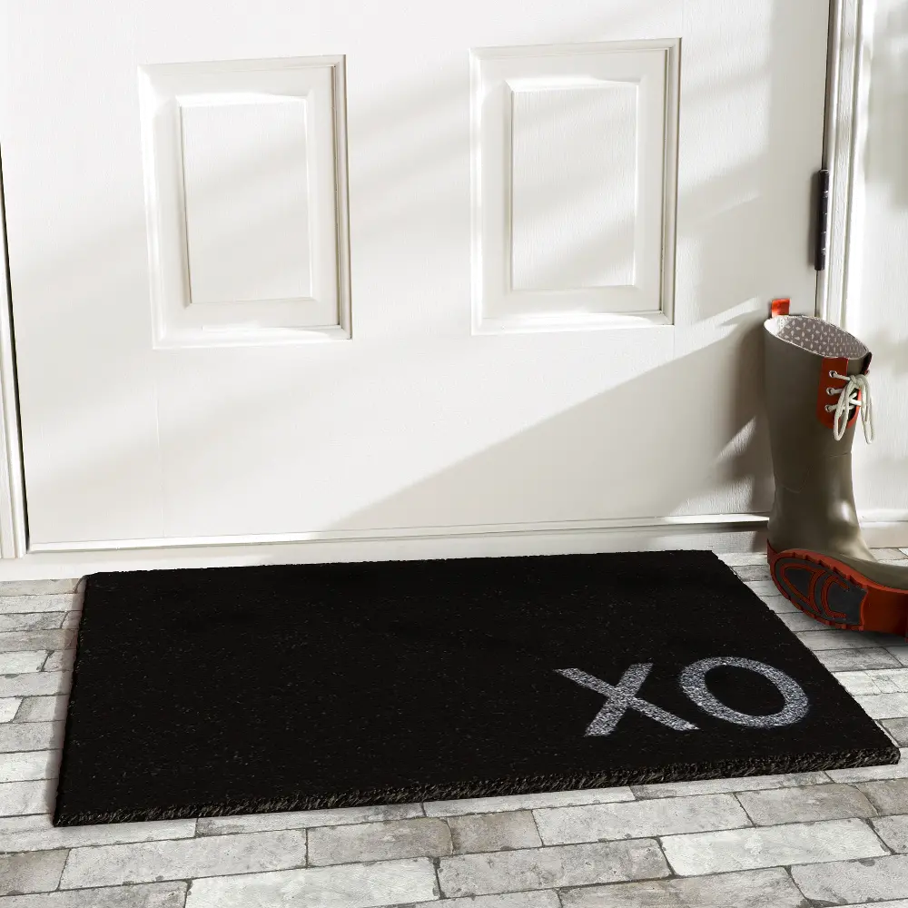 122221729 Black XO Doormat-1