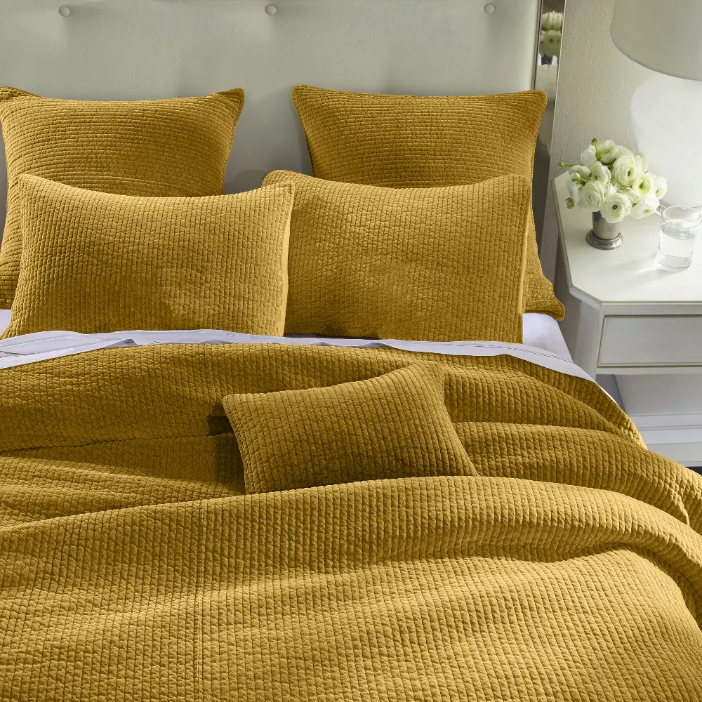 Stonewashed Tuscan Yellow Full/Queen 3 Piece Quilt Set-1