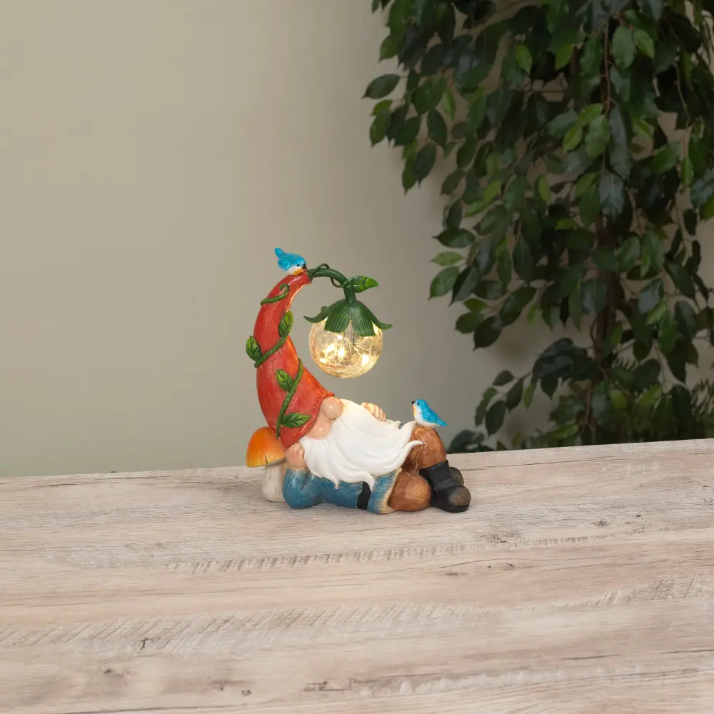 Solar Light Resin Gnome With Ball-1
