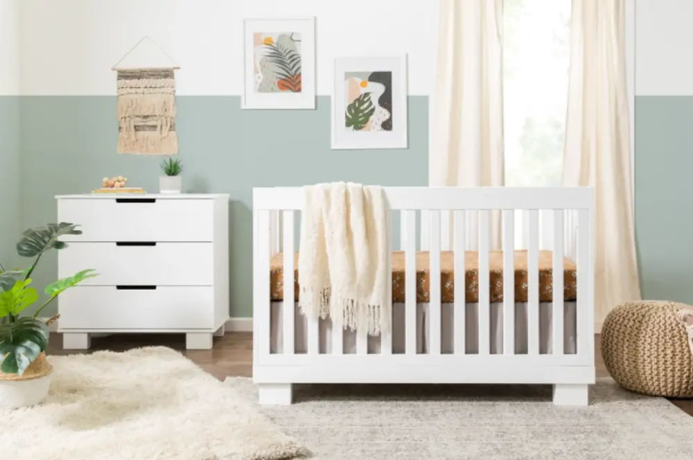 Modo White 3-in-1 Crib and Drawer Dresser Set-1