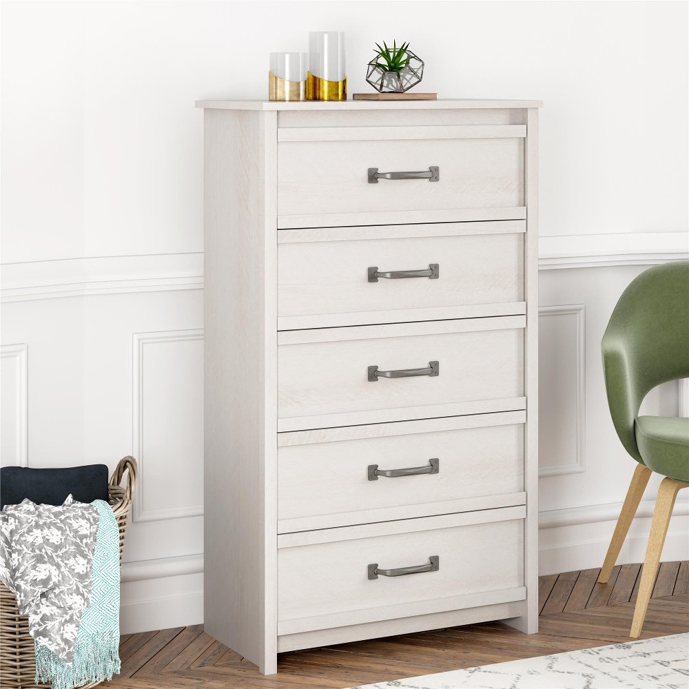 Bassinger Transitional Ivory Oak 5-Drawer Dresser