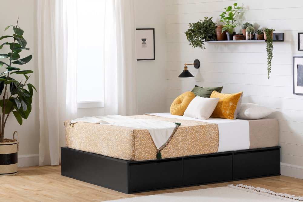 Fusion Black Queen Platform Bed with Six Drawers for Storage -...