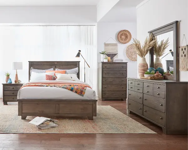 River Oaks Saddle Brown 4 Piece King Bedroom Set Rc Willey River Oaks Saddle Brown 4 Piece King, Rooms To Go King Beds With Storage