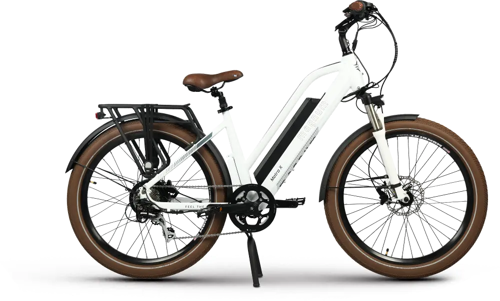 TOURING/METRO-X_W/BU Magnum Metro X Mid Step Electric Bike - White-1