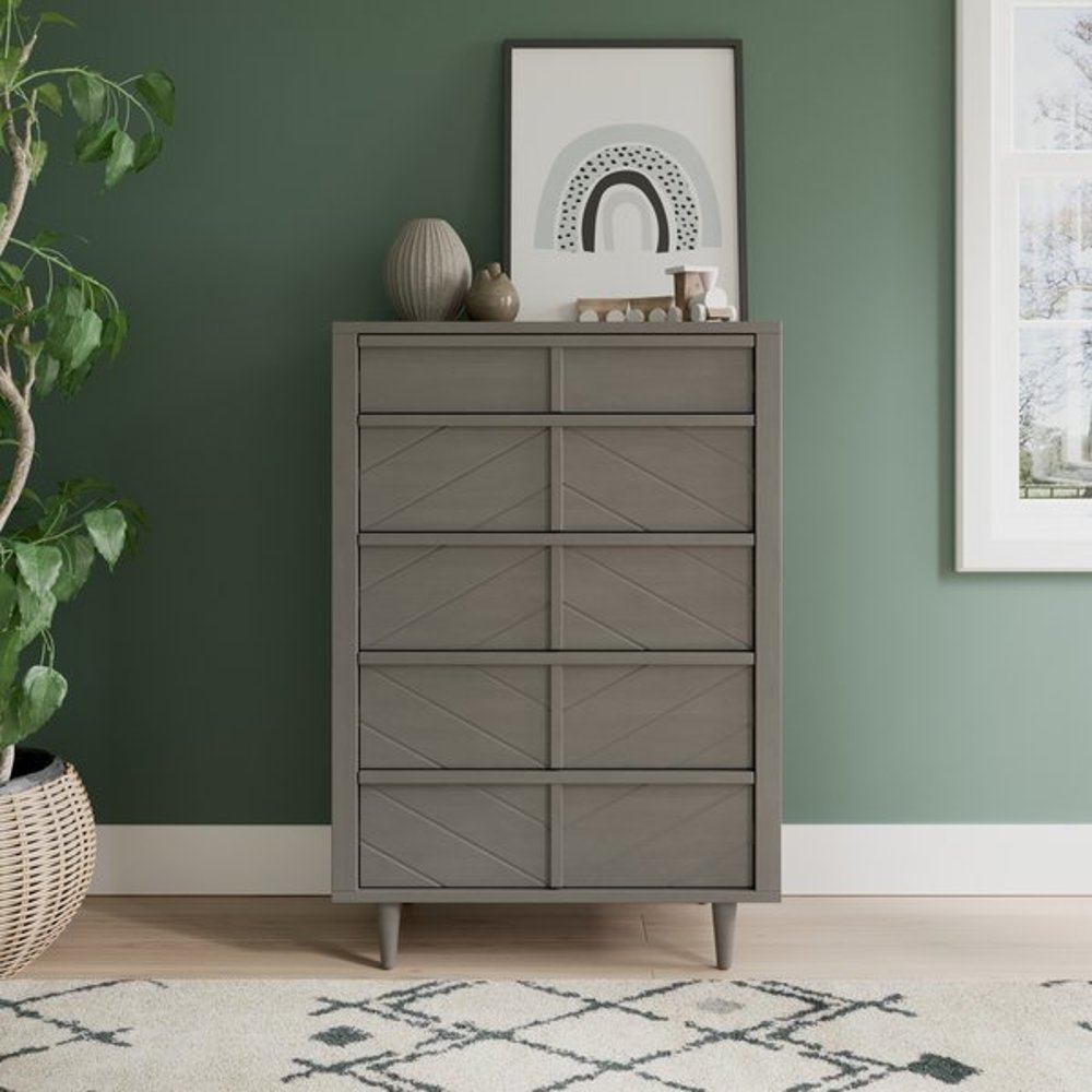 112896472 Surrey Hill Lunar Gray 5 Drawer Chest of Drawers sku 112896472