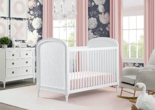 White 4 in 1 hotsell convertible crib