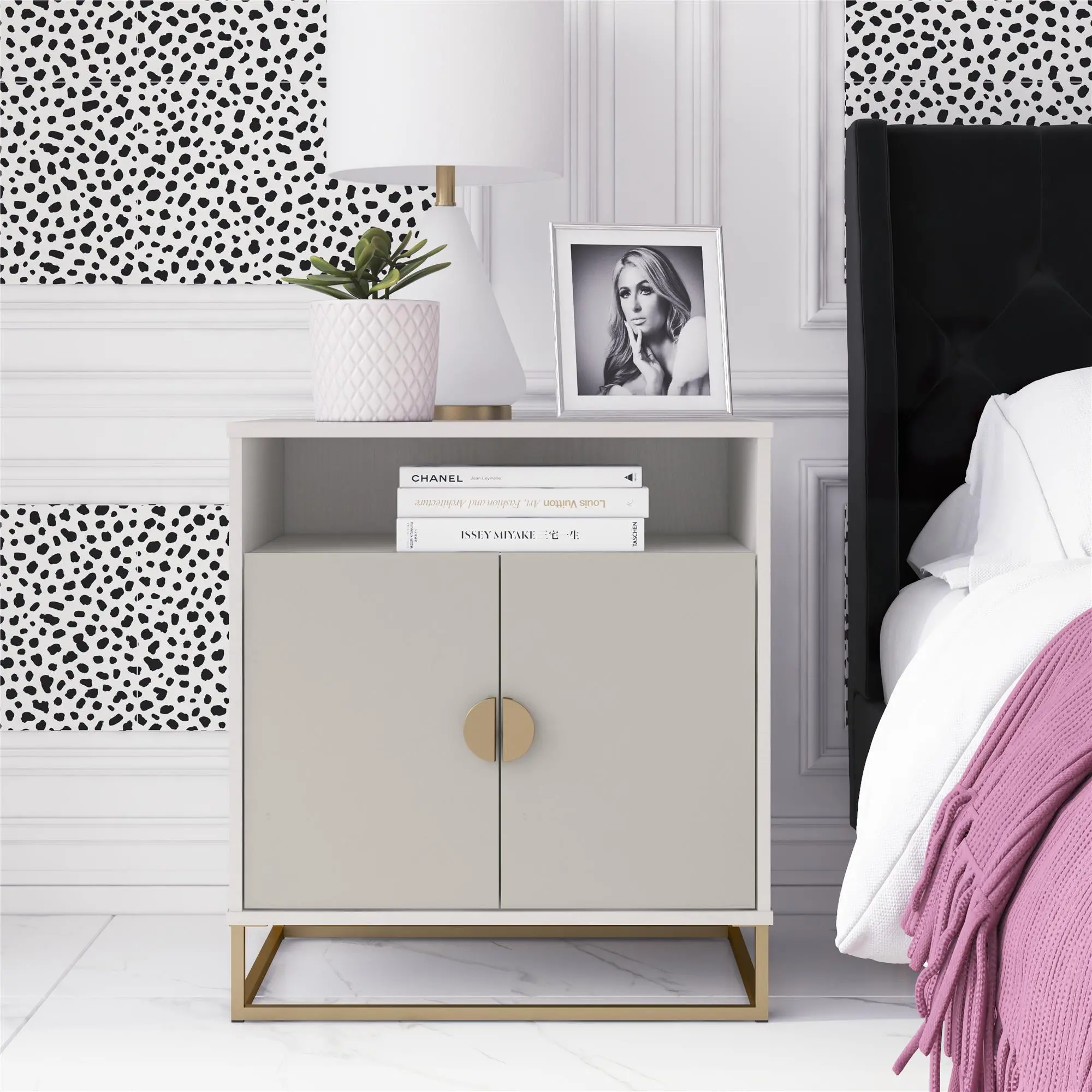 Photos - Dresser / Chests of Drawers Dorel Home Paris Hilton x Novogratz Kelly Glam White Accent Cabinet 208450