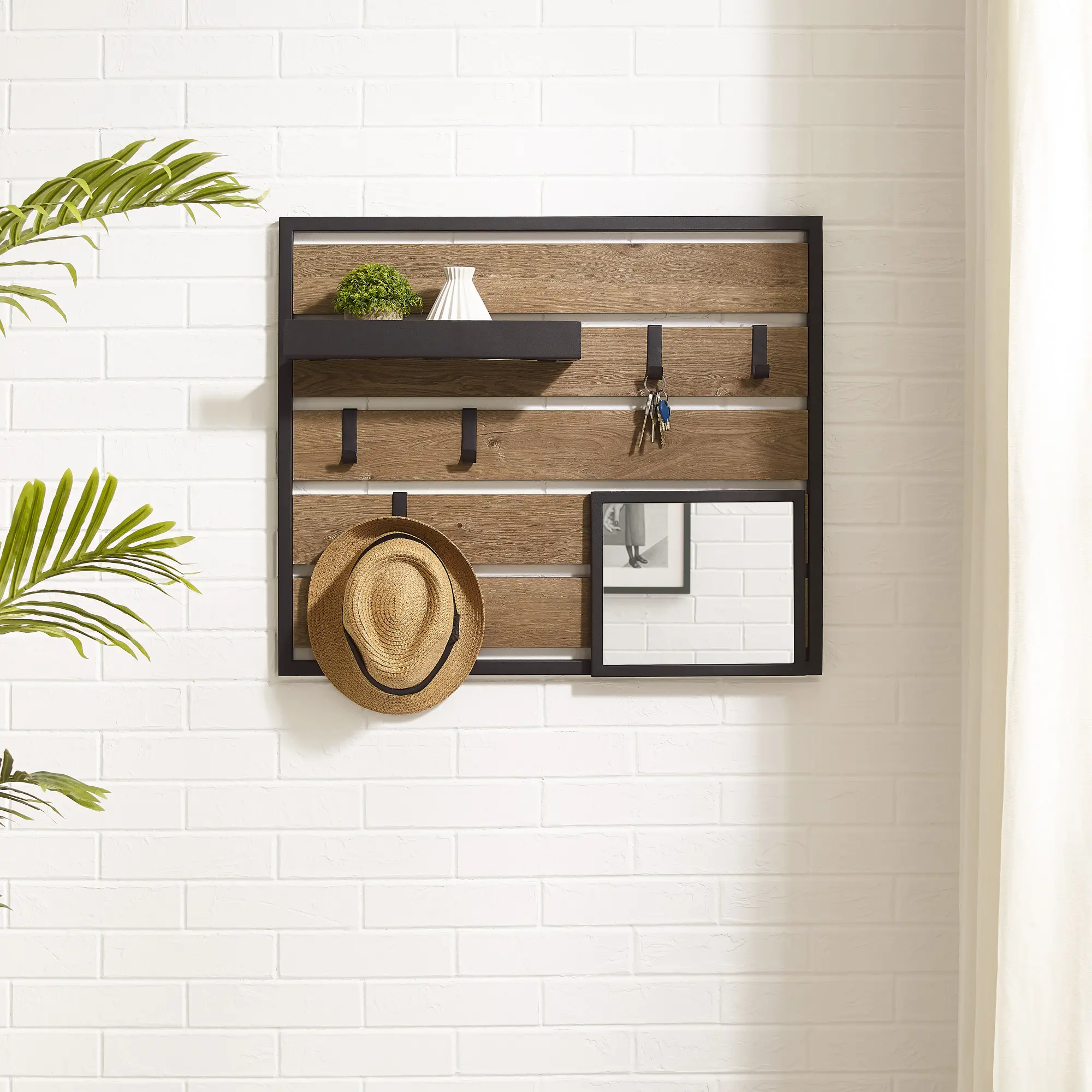 Slat Driftwood and Metal Wall Organizer