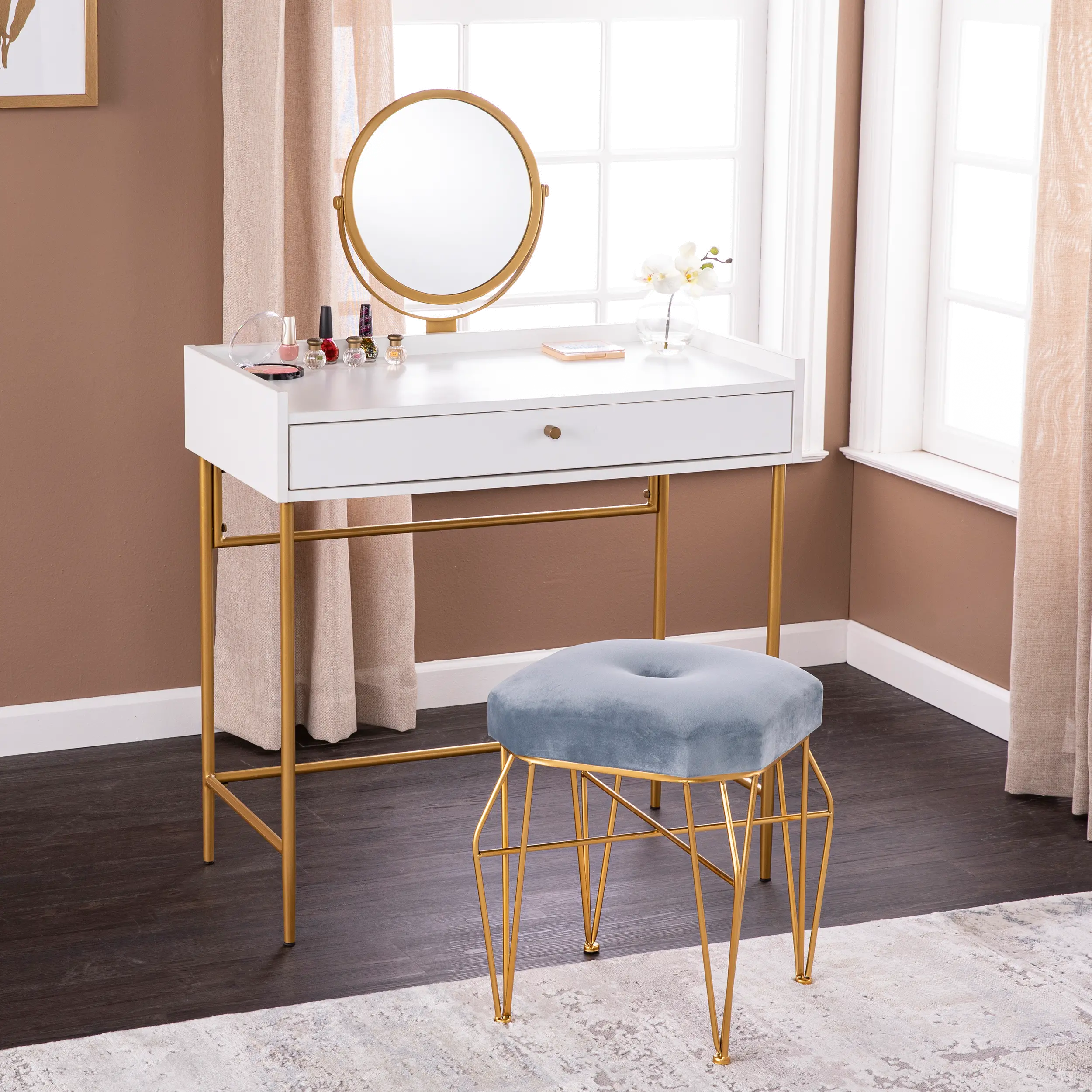 Derald Vanity Table with Mirror