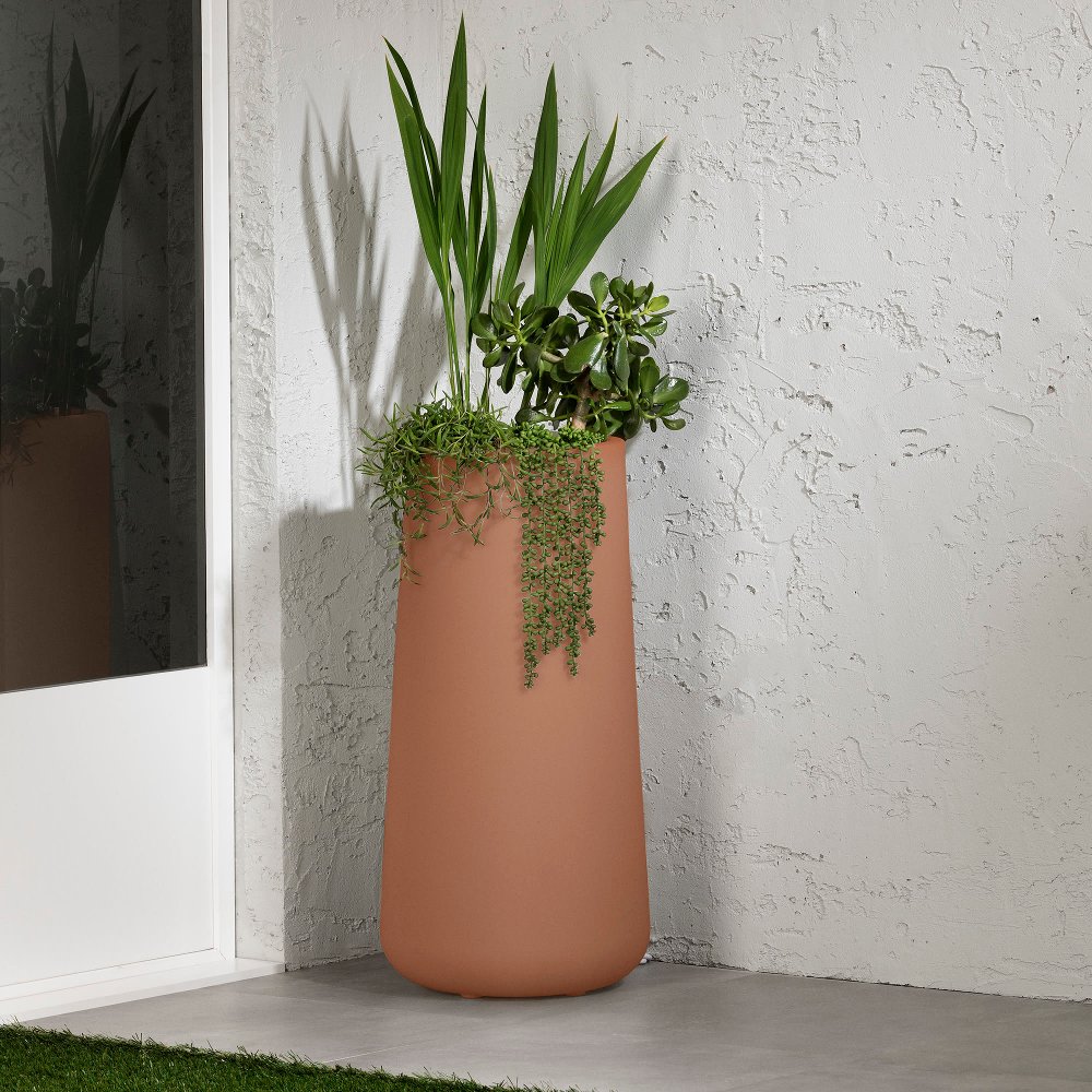 Dalya Burnt Orange Outdoor Planter