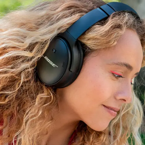 Bose QuietComfort 45 Wireless Noise Cancelling Headphones - Black | RC Willey Bose QuietComfort 45 Wireless Noise Cancelling Headphones - Black | RC Willey