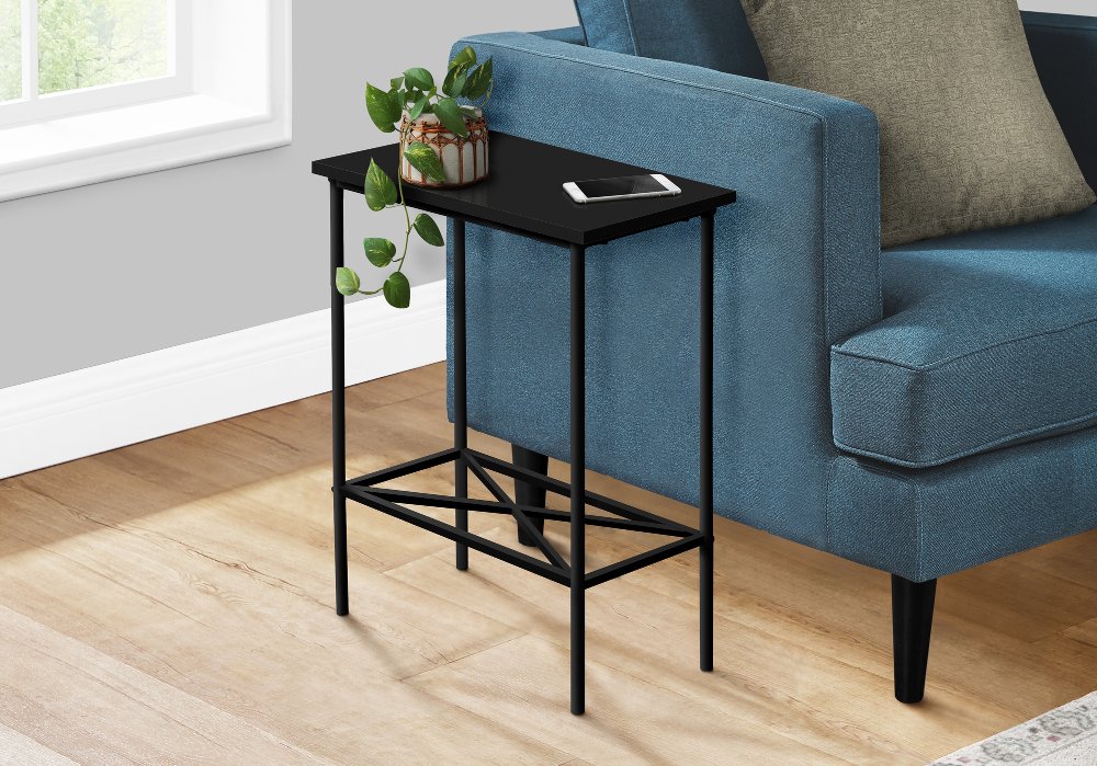 113395418 Ava Black Metal Accent Table sku 113395418