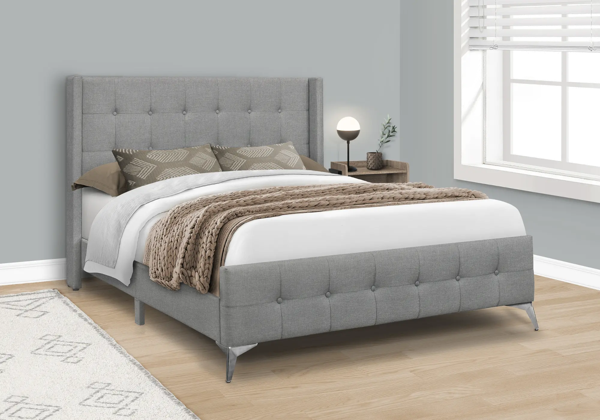 Photos - Bed Monarch Specialties Chadley Gray Queen Upholstered  I 6040Q 
