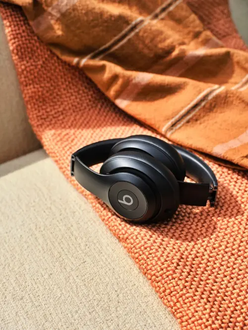 Beats Studio Pro Wireless Noise Cancelling Over-the-Ear Beats Studio Pro Wireless Noise Cancelling Over-the-Ear