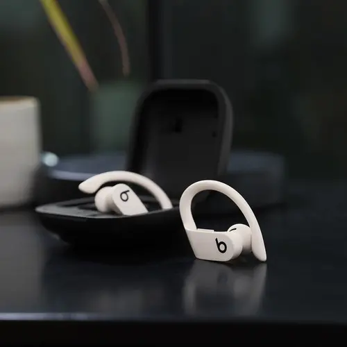 Beats Powerbeats Pro Totally Wireless Earbuds - Ivory Beats Powerbeats Pro Totally Wireless Earbuds - Ivory