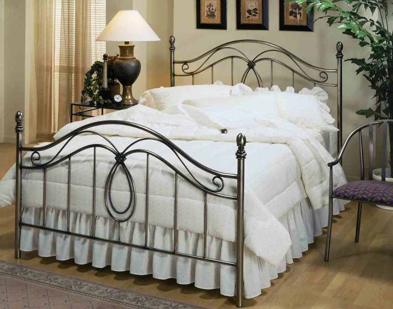 Antique Pewter Queen Metal Bed - Milano | RC Willey