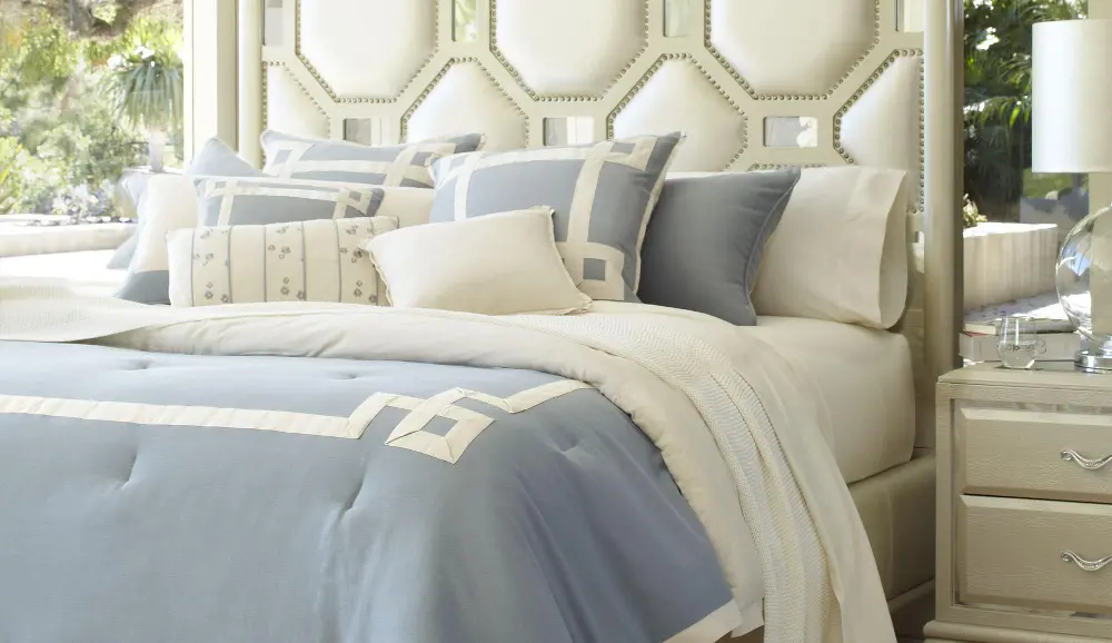 Brookfield Queen Bedding Collection-1