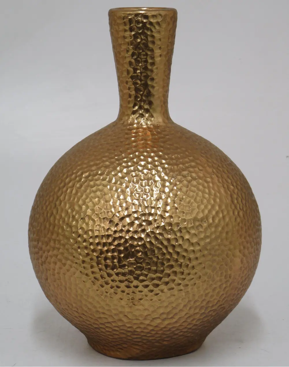 Gold Resin Vase-1