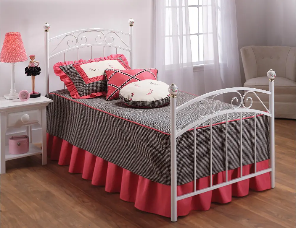 White Traditional Twin Metal Bed - Emily -1