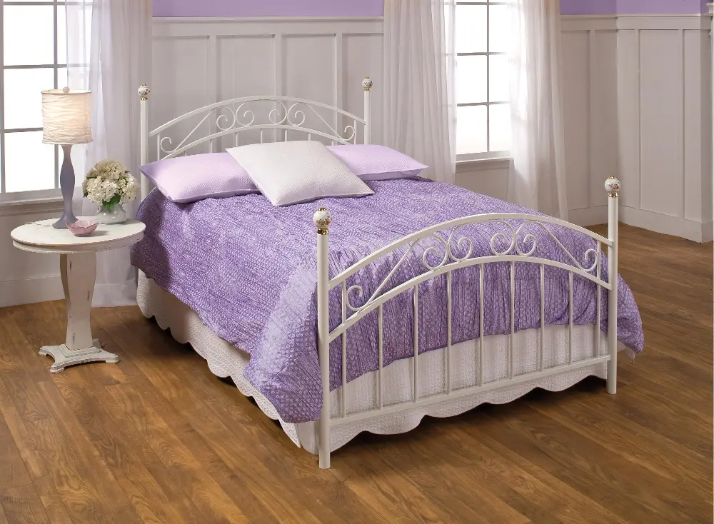 White Traditional Full Metal Bed - Emily -1