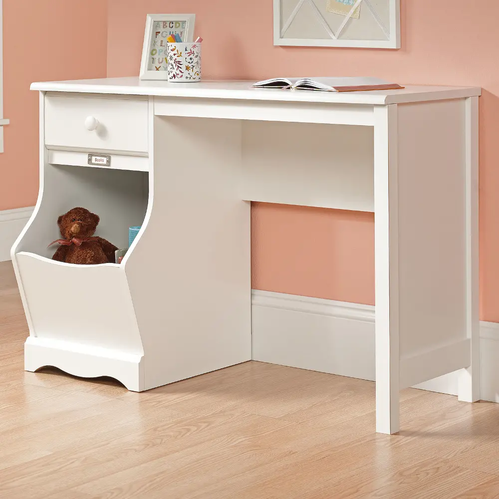 Soft White Desk - Pogo -1