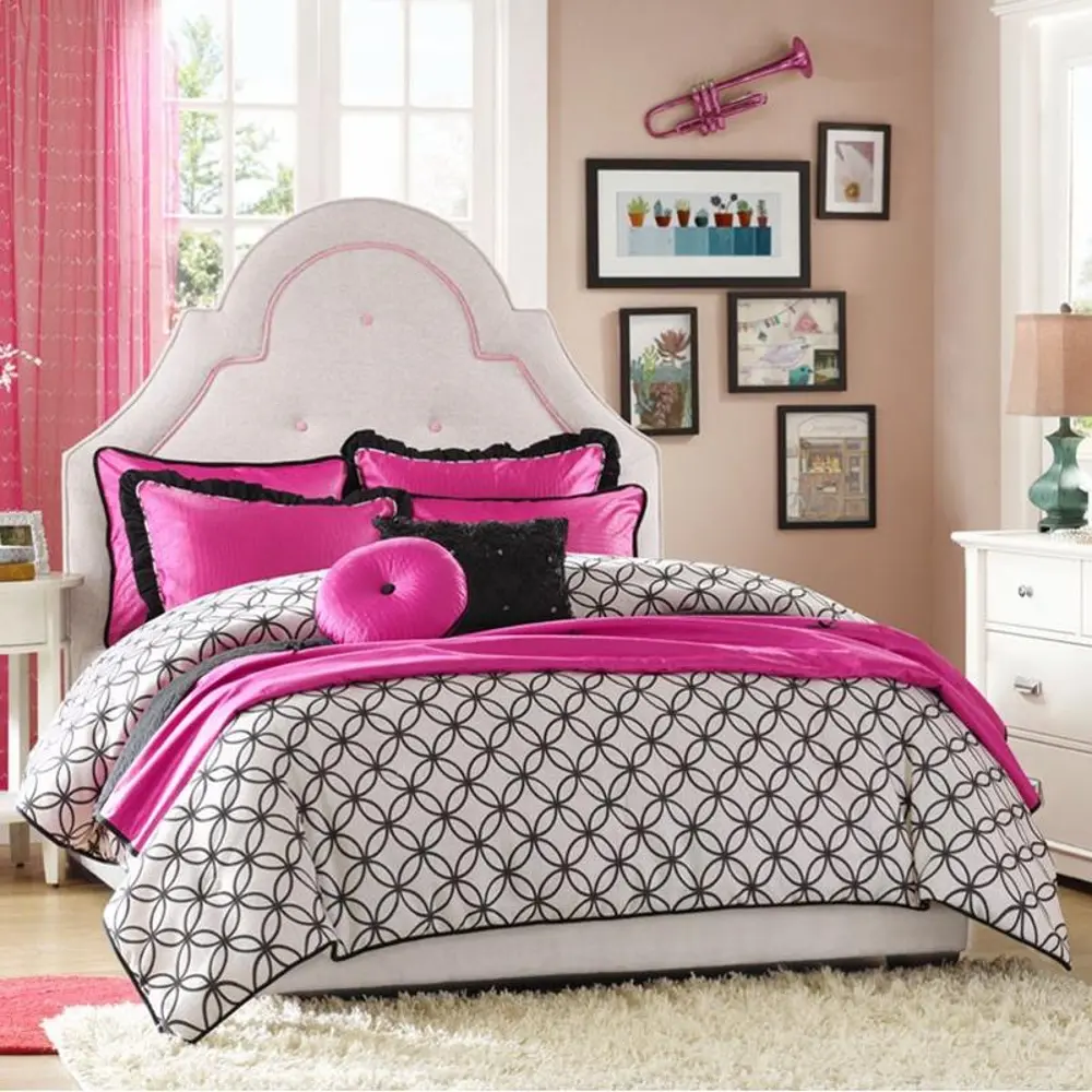 Hampton Hill Glamour Girls Full-Queen Bedding Collection-1