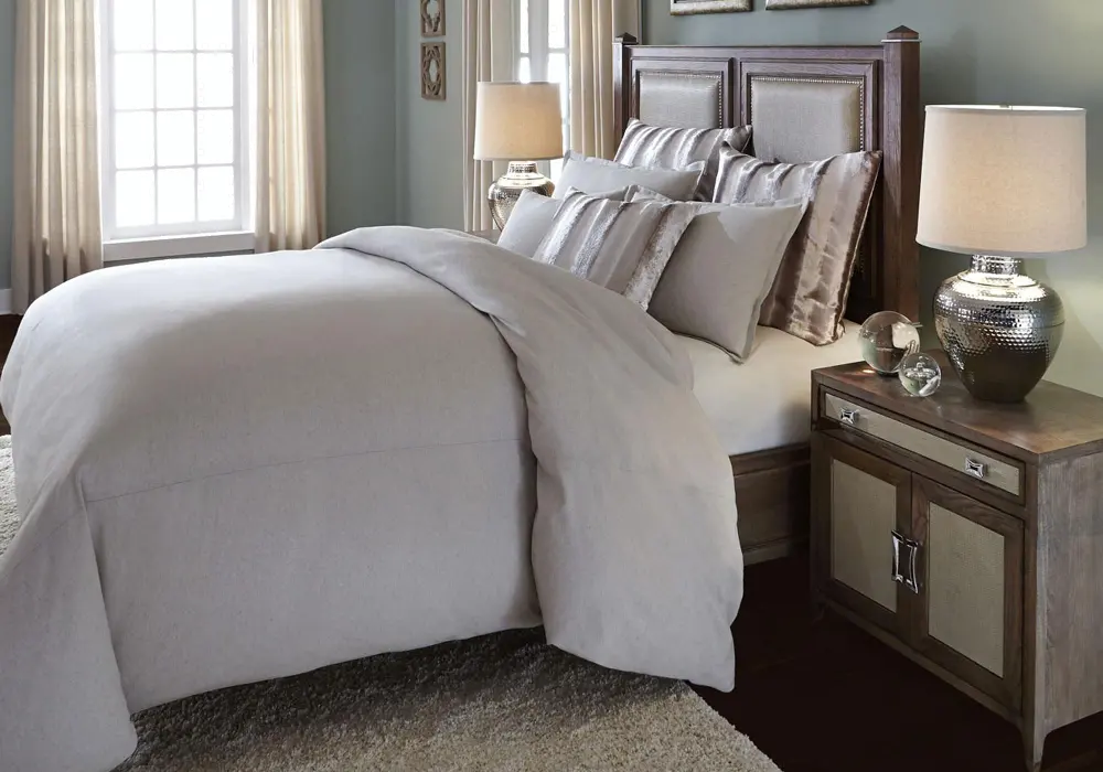 Linen Glitz Queen Bedding Collection-1