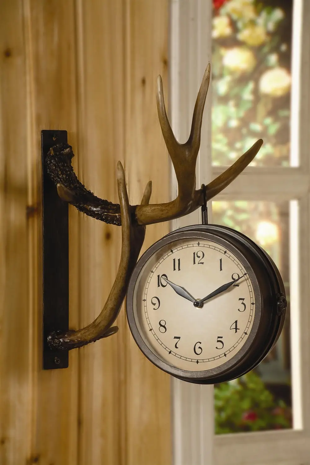 Resin Faux Antler Wall Mount with Wall Clock-1