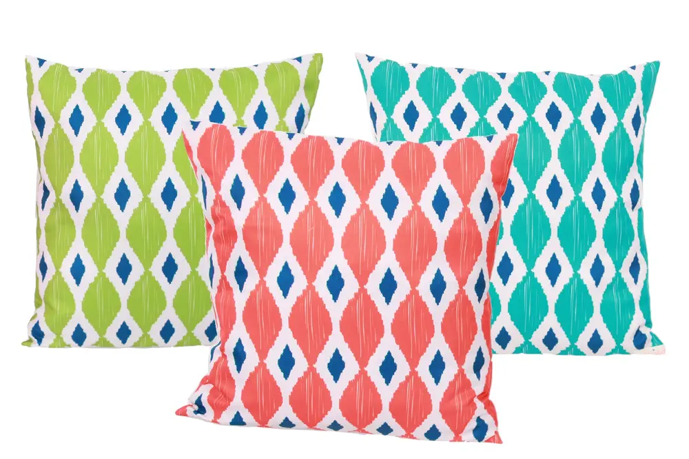 Assorted Multi Color Diamond Patterned Throw Pillow-1