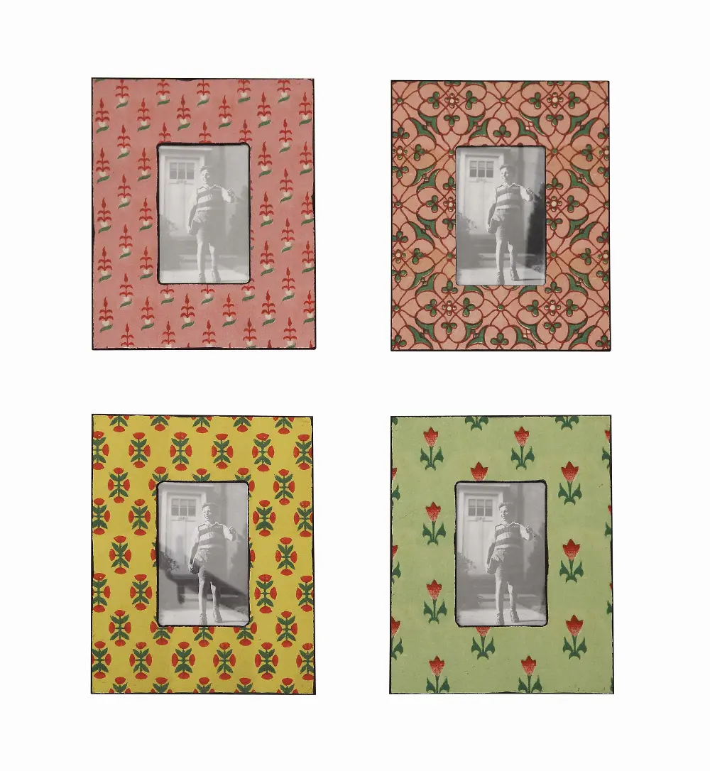 DA4363A-A/4-IND/4X6 Assorted Vintage Wood Picture Frame-1
