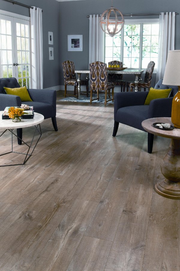 Laminate Wood Flooring Waterproof Rc Willey Furniture Mannington Restorations Laminate Reclaimed Oak Visuals Quickstep Reclaime